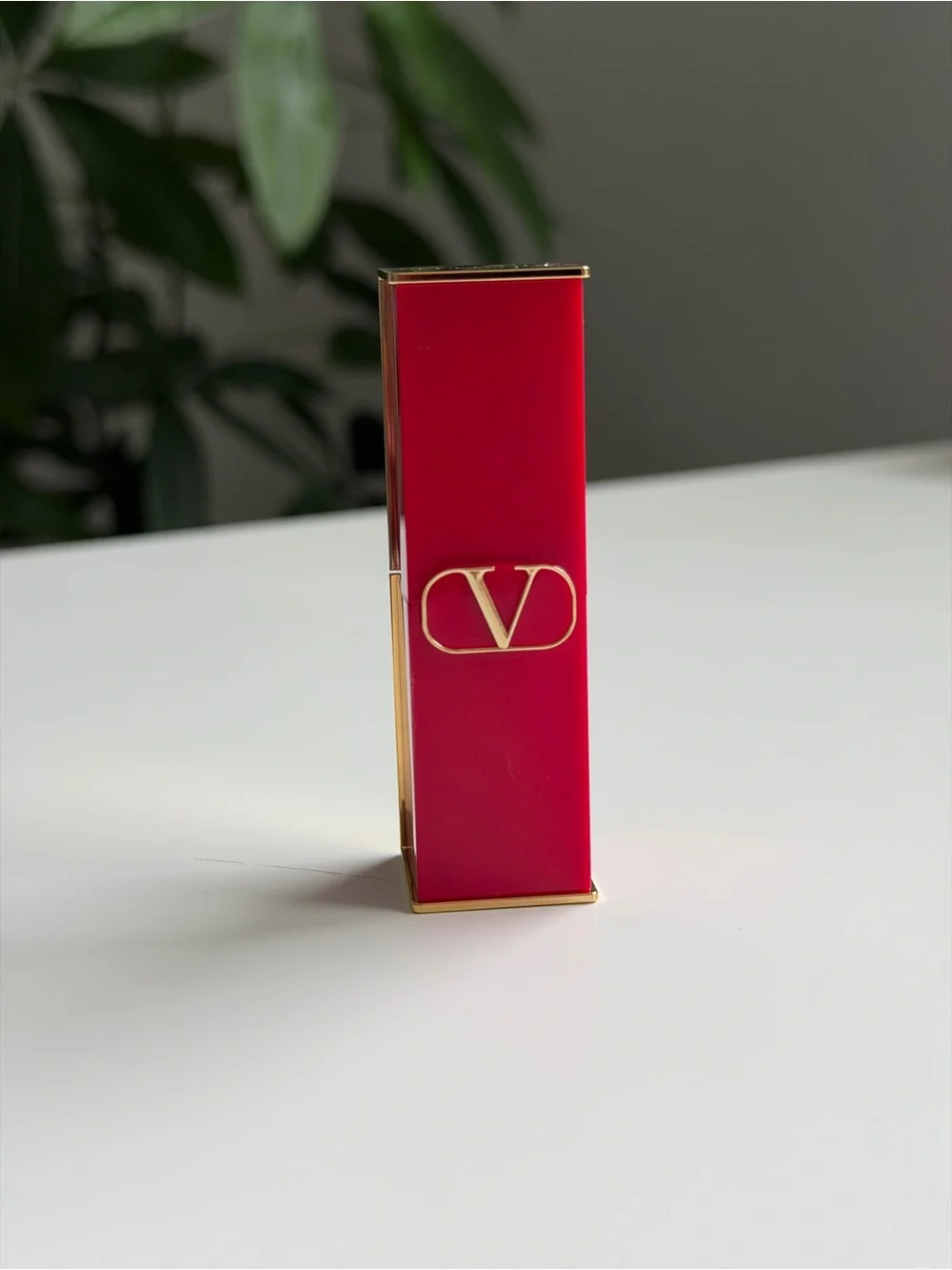 Valentino Rosso Matte Lipstick 502R Full Size 0.12 oz New Never Used No Box